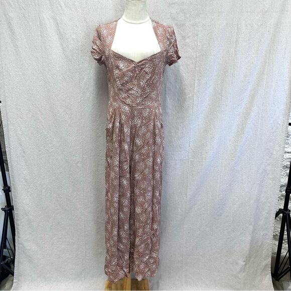 Urban Outfitters Kerriann blush pink floral print wide leg jumpsuit size Medium - Picture 16 of 16